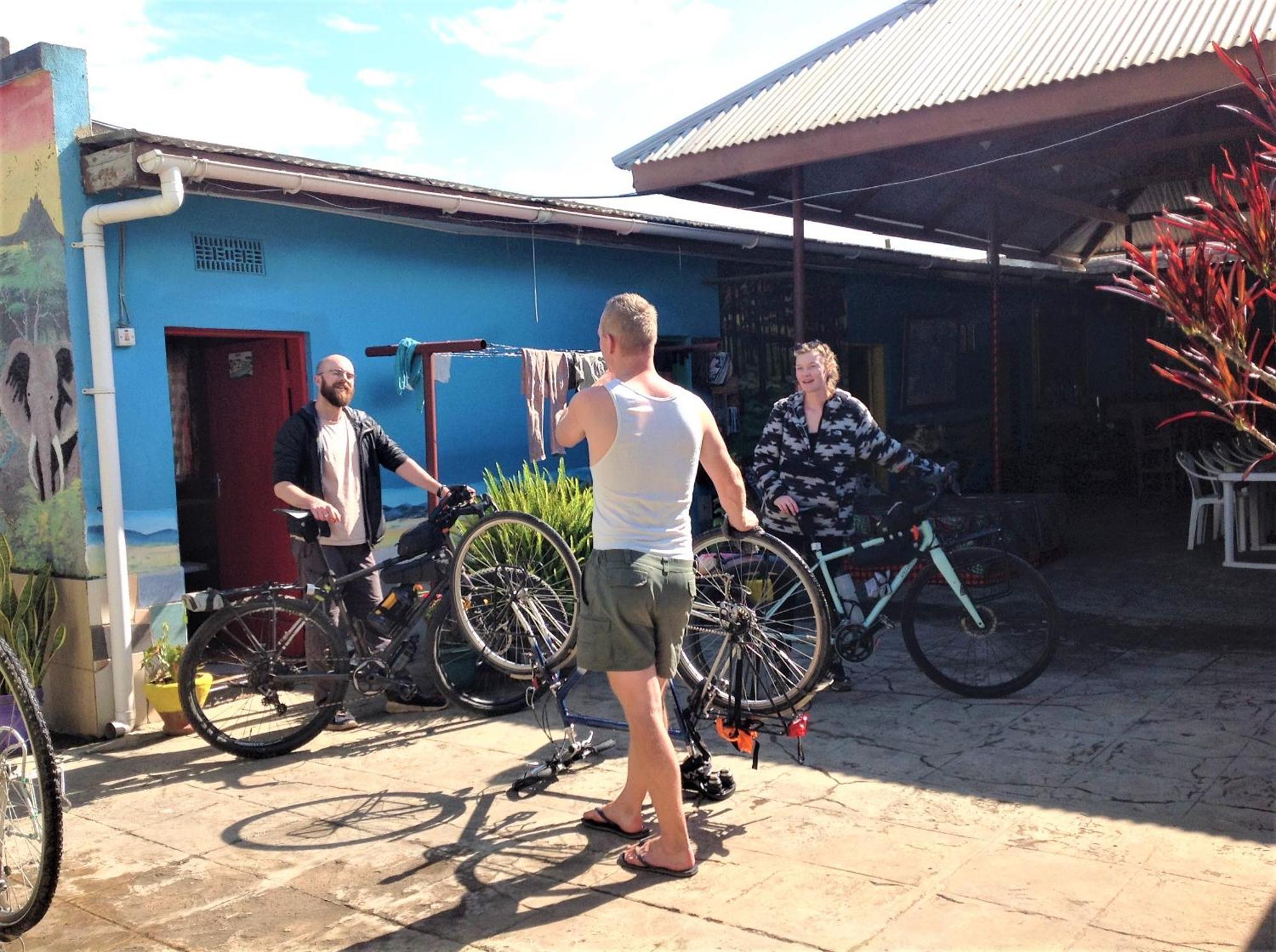 First Point Arusha Hostel Esterno foto