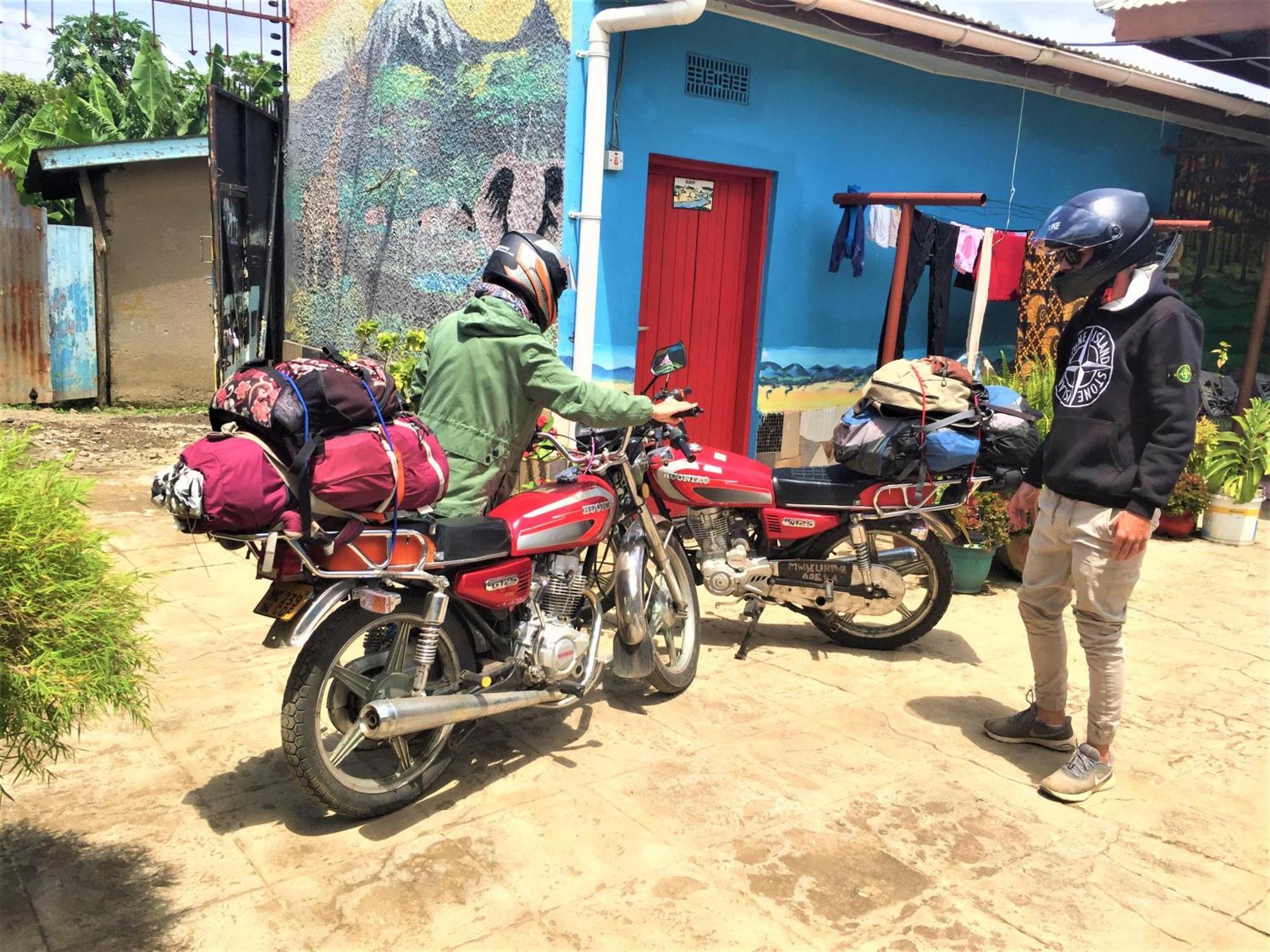 First Point Arusha Hostel Esterno foto